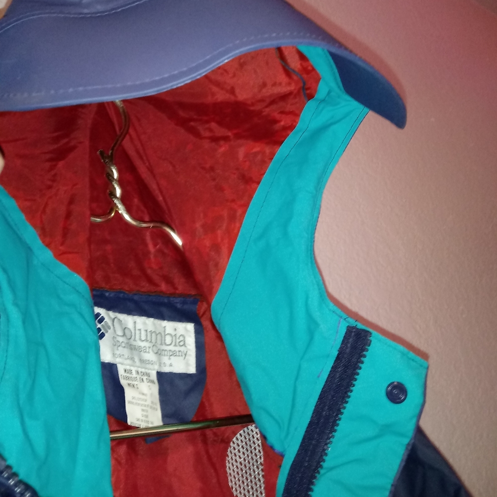 Colombia Jacket - Picture 5 of 6
